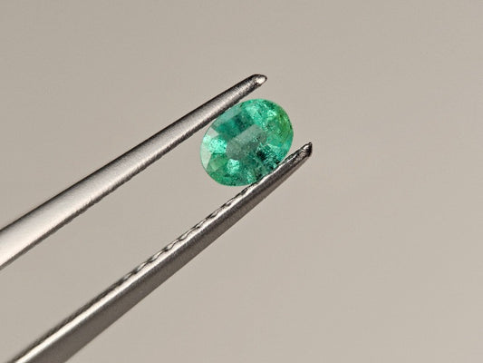 EM-44　エメラルド(ザンビア産)　0.23ct