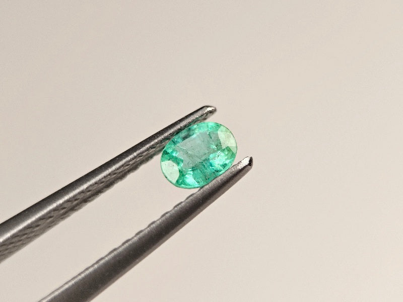 EM-44　エメラルド(ザンビア産)　0.23ct