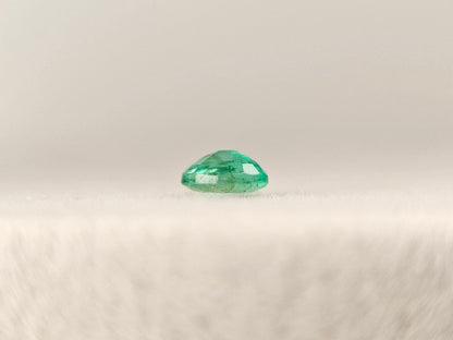 EM-45　エメラルド(ザンビア産)　0.23ct