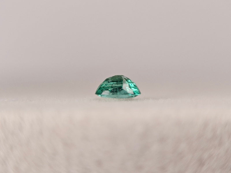 EM-46　エメラルド(ザンビア産)　0.23ct