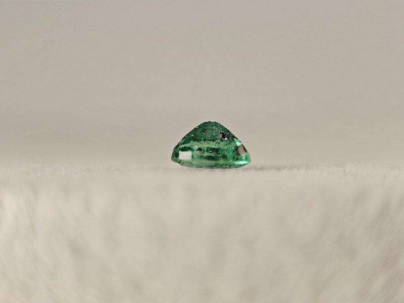 EM-49　エメラルド(ザンビア産)　0.23ct