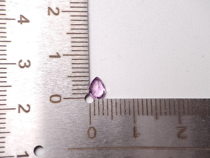 SA-147　サファイア(カザフスタン産)　0.38ct