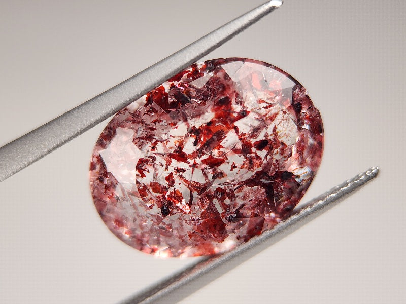 SSV-4　スーパーセブン（※欠けあり）　6.68ct
