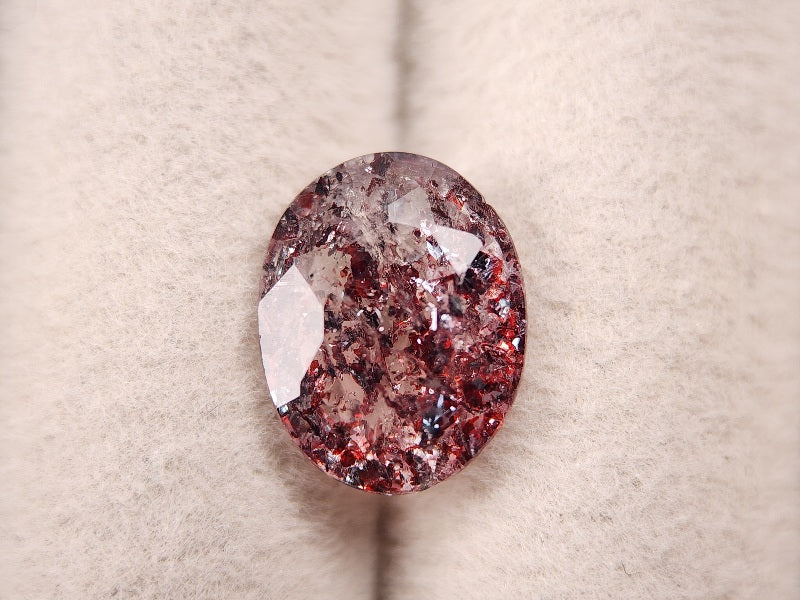 SSV-5　スーパーセブン（※欠けあり）　3.42ct
