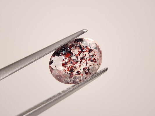 SSV-6　スーパーセブン（※欠けあり）　1.73ct