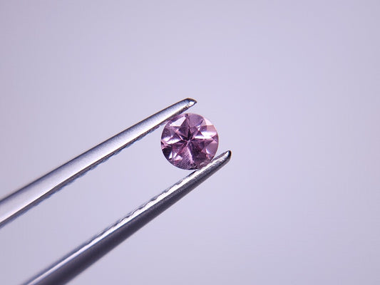 MYGA-24　マラヤガーネット　0.20ct