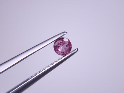 MYGA-25　マラヤガーネット　0.18ct