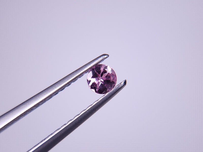 MYGA-27　マラヤガーネット　0.17ct