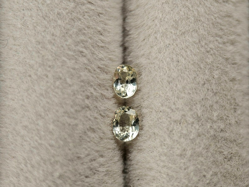 SET2-yeAP-49　イエローアパタイト2石セット　計0.36ct