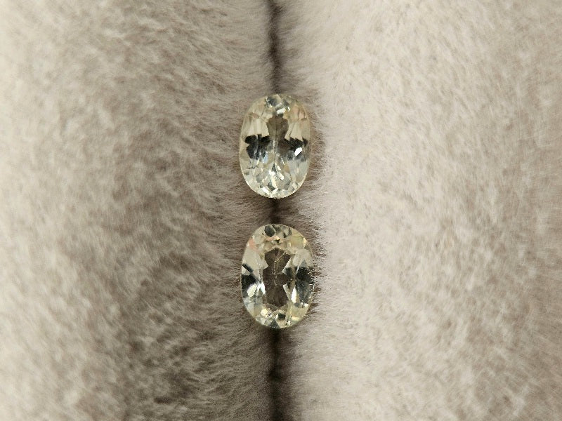 SET2-yeAP-52　イエローアパタイト2石セット　計0.35ct