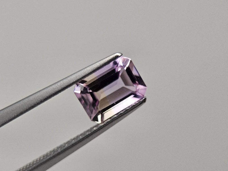 AMT-43　アメトリン　0.94ct