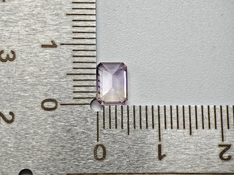 AMT-43　アメトリン　0.94ct