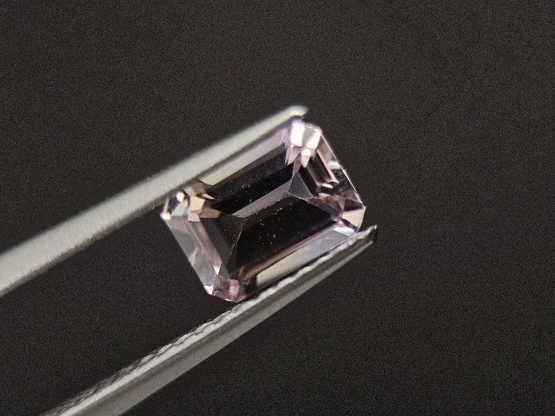 AMT-47　アメトリン　0.84ct