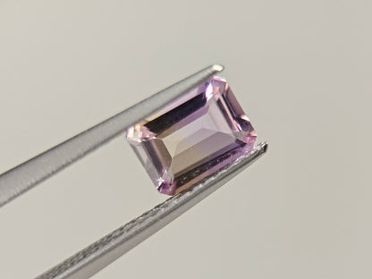 AMT-49　アメトリン　0.83ct