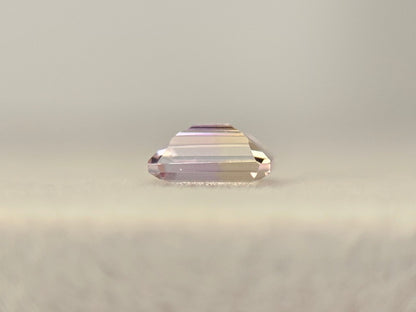 AMT-50　アメトリン　0.76ct