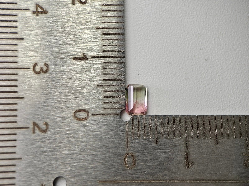bcTRM-18　バイカラートルマリン　0.43ct
