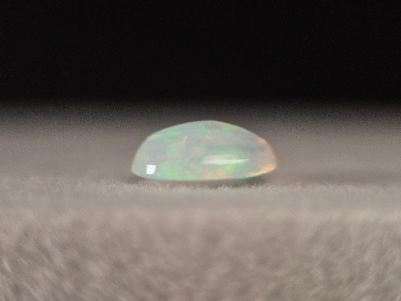 OP-59　オパール   0.99ct