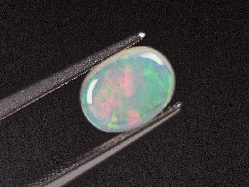 OP-60　オパール   0.98ct