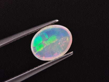 OP-62　オパール   0.84ct