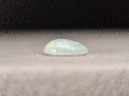 OP-62　オパール   0.84ct