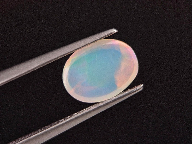 OP-63　オパール   0.79ct