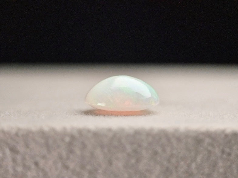OP-80　オパール　1.58ct