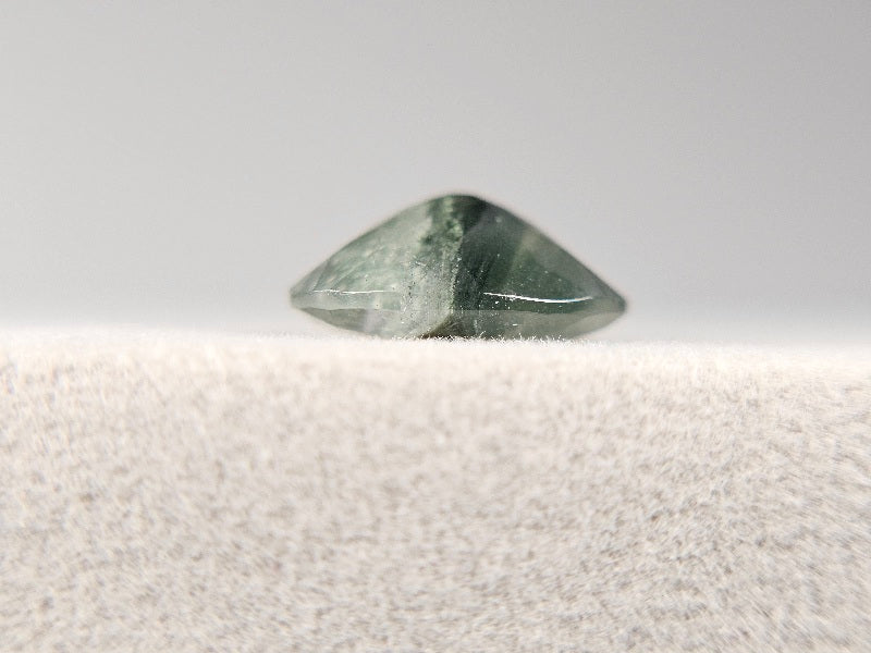 gPHQ-4　グリーンファントムクォーツ　3.05ct