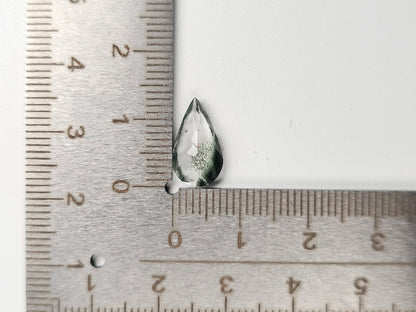 gPHQ-7　グリーンファントムクォーツ　2.32ct