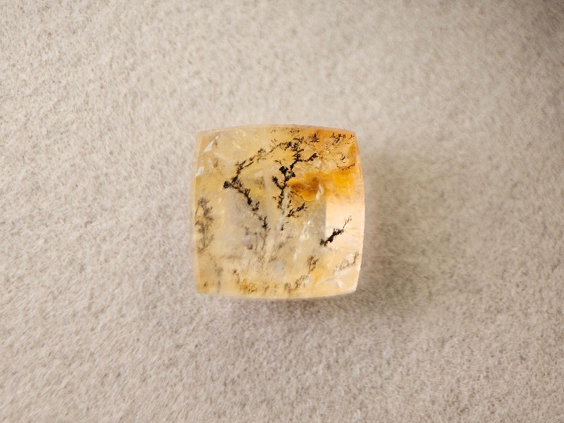DRQ-8　デンドリッククォーツ　5.31ct