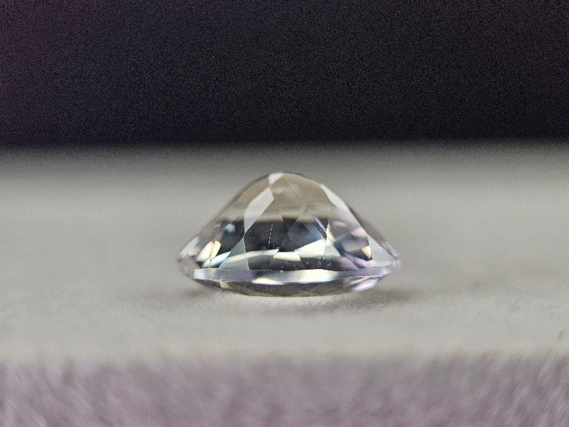 PET-4　ペタライト　2.02ct