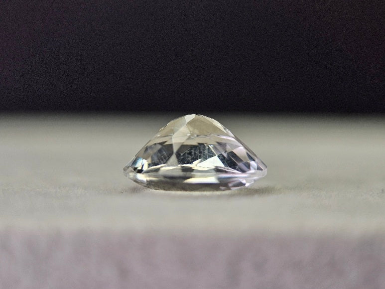 PET-5　ペタライト　2.01ct