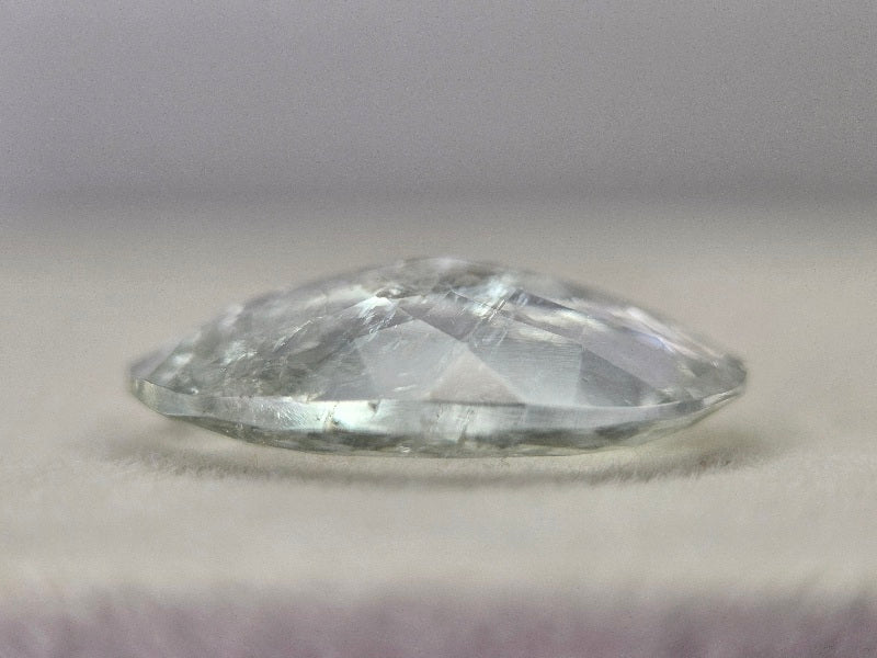 ALB-2　アルバイト　7.77ct