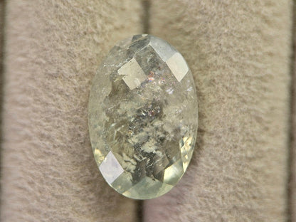 ALB-3　虹入り！アルバイト　6.74ct