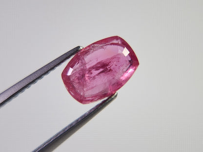 SA-151　蛍光！サファイア　1.71ct