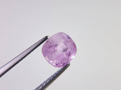 SA-153　蛍光！サファイア　1.51ct