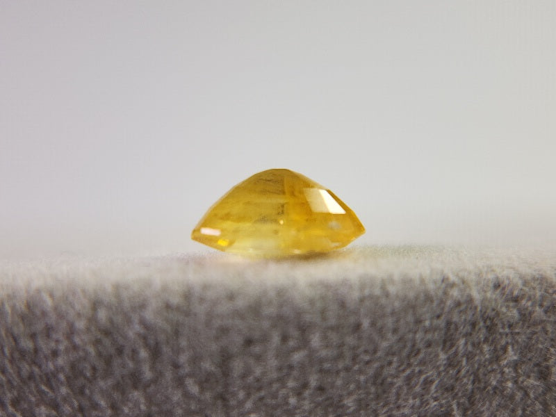 SA-158　サファイア　1.38ct
