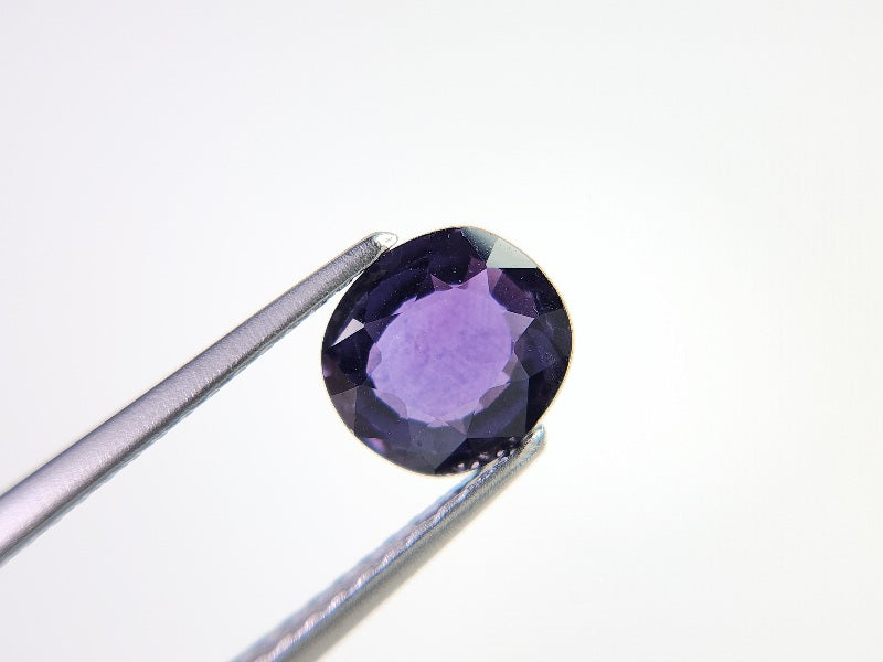 SA-160　蛍光！サファイア　1.11ct