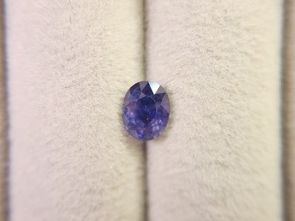 SA-161　蛍光！サファイア　1.00ct