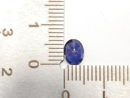 SA-161　蛍光！サファイア　1.00ct