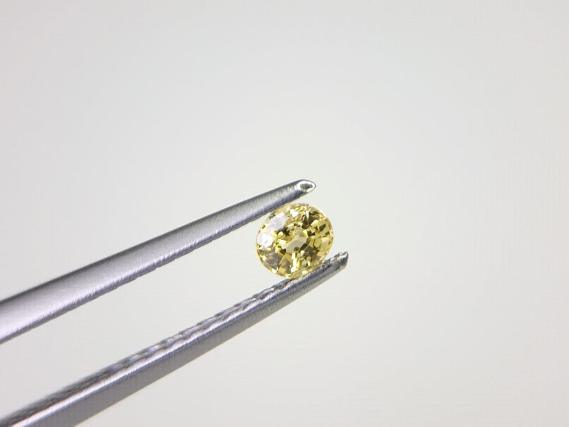 【500円均一】10/26新着！　イエローサファイア　0.12ct　2