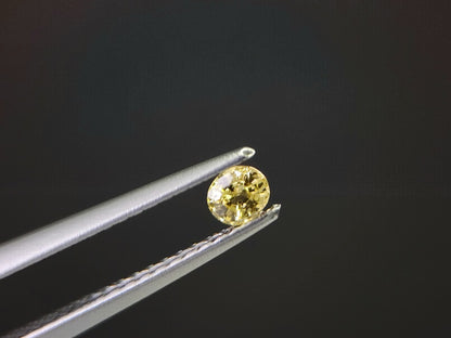 【500円均一】10/26新着！　イエローサファイア　0.12ct　2