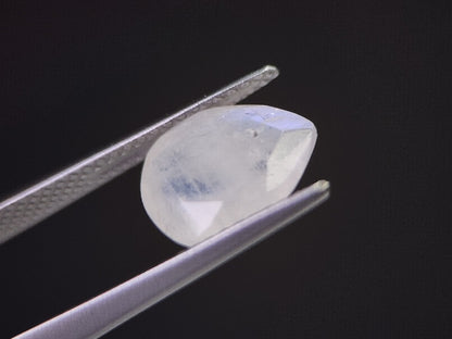 【500円均一】10/26新着！　ブルームーンストーン　2.04ct　6