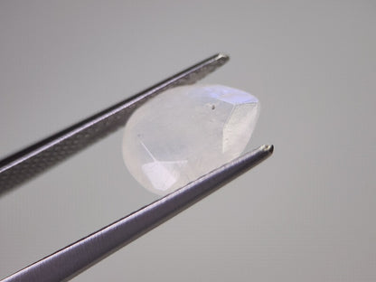 【500円均一】10/26新着！　ブルームーンストーン　2.04ct　6