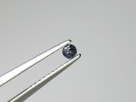 bbGA-3　ベキリーブルーガーネット　0.08ct