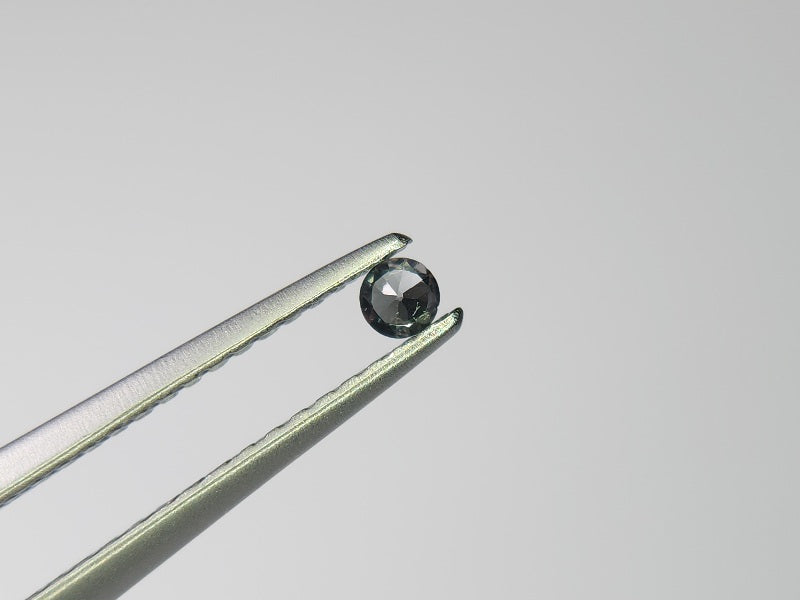 bbGA-4　ベキリーブルーガーネット　0.07ct