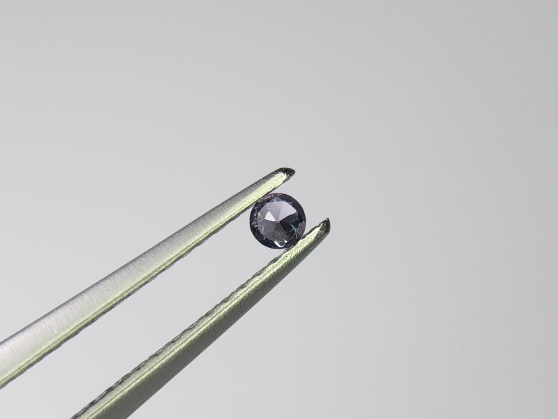 bbGA-5　ベキリーブルーガーネット　0.07ct