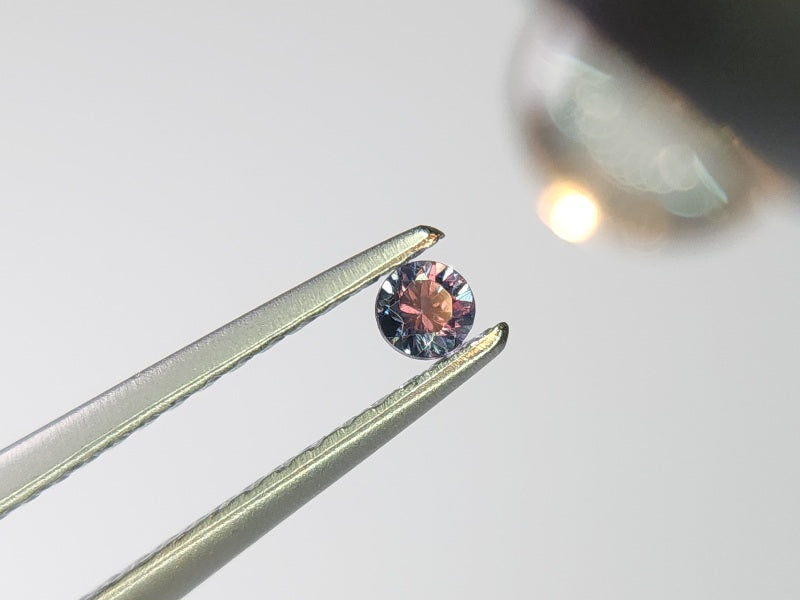 bbGA-7　ベキリーブルーガーネット　0.07ct