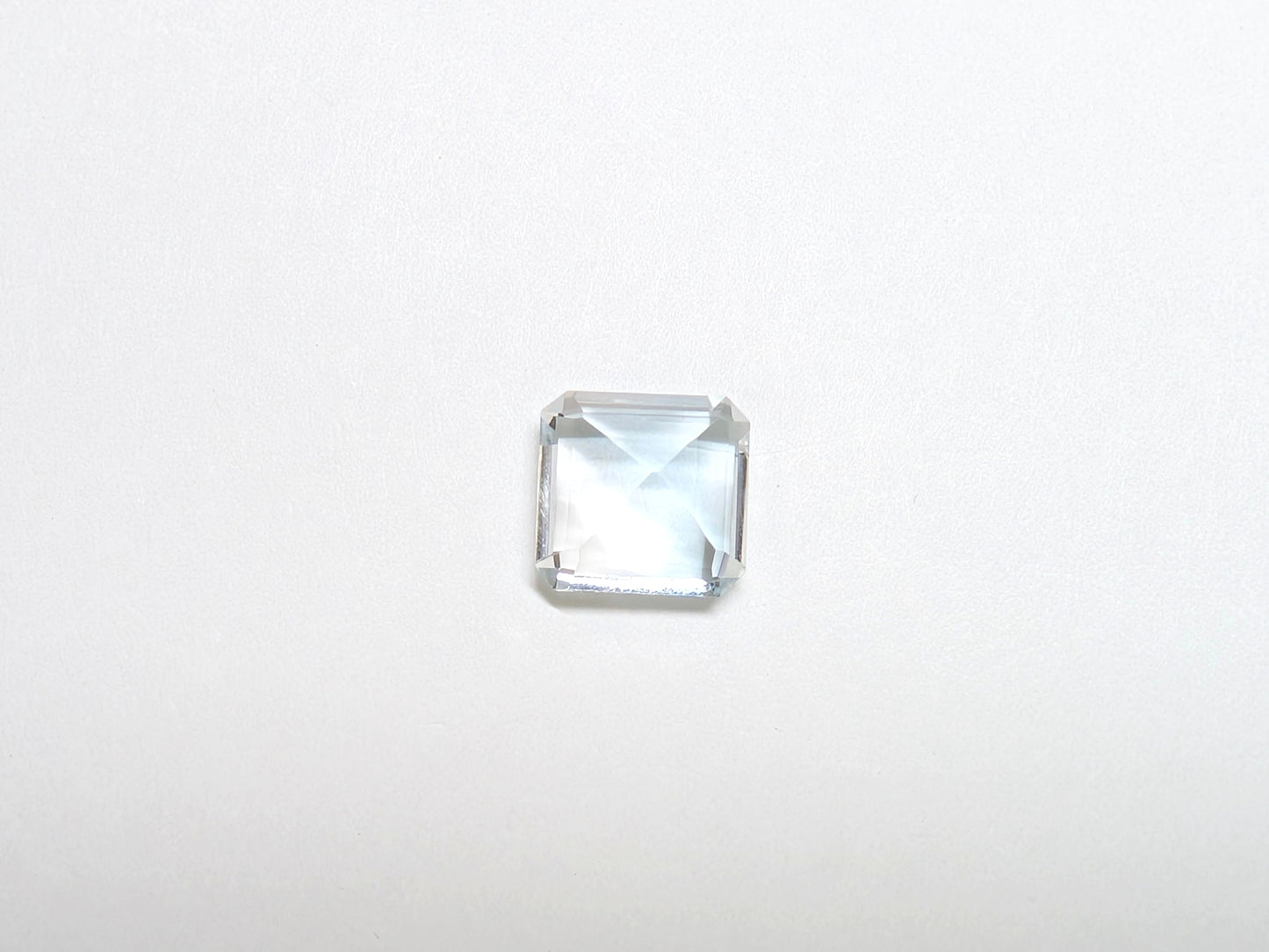 0071 バイカラートパーズ 4.86ct