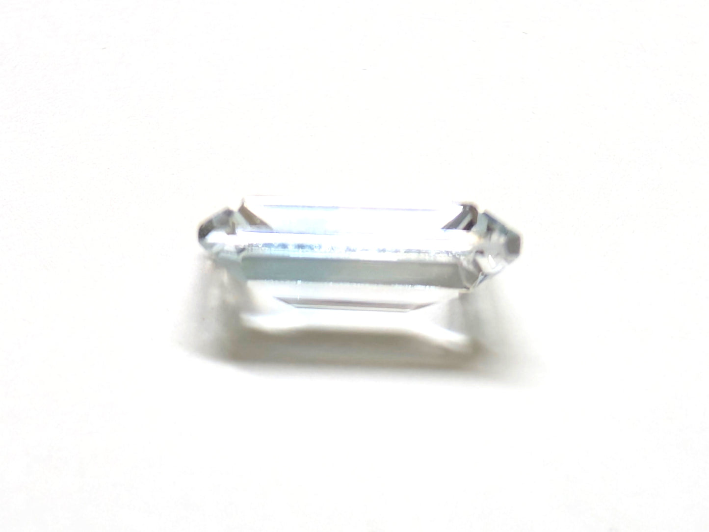 0081 バイカラートパーズ 3.39ct