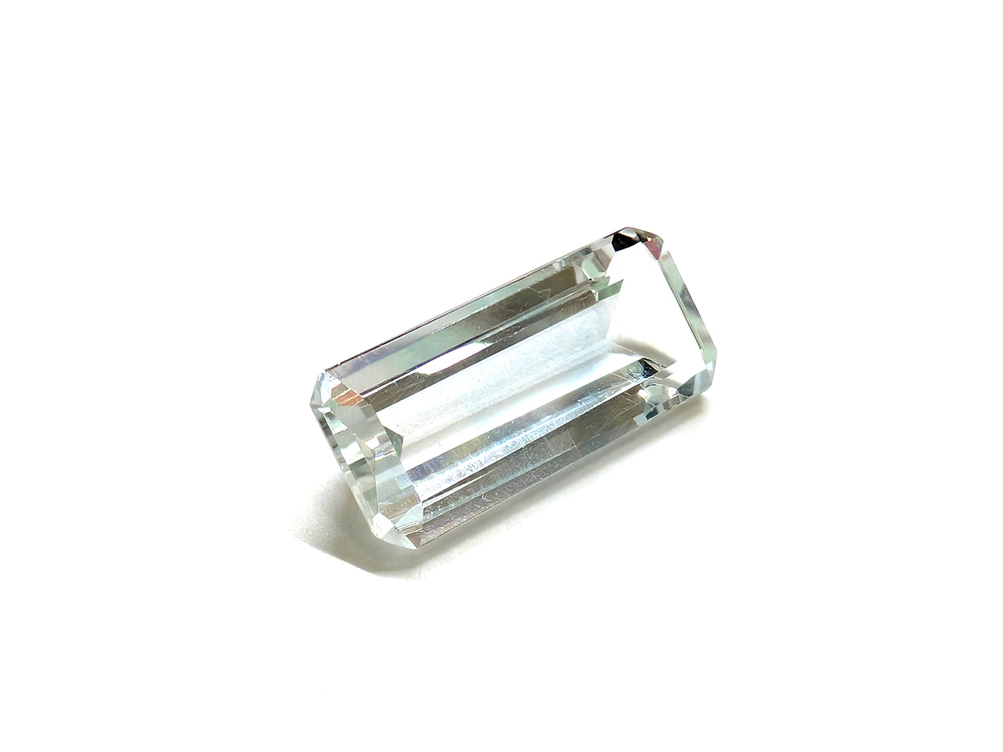 0073 バイカラートパーズ 4.66ct